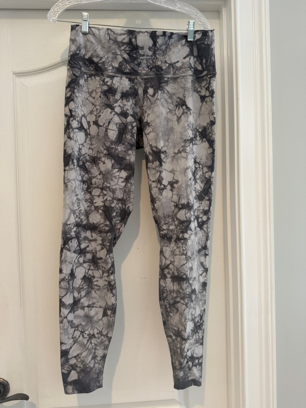 lululemon athletica Black & White Tie-Dye Leggings